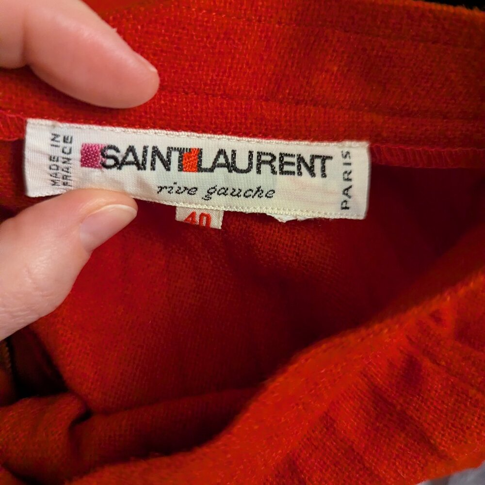 Vintage Saint Laurent red and white heart blouse with scarf long pleated skirt - Picture 11 of 11